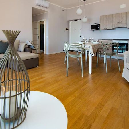 Casa Baia Blu Appartement San Lorenzo al Mare Buitenkant foto
