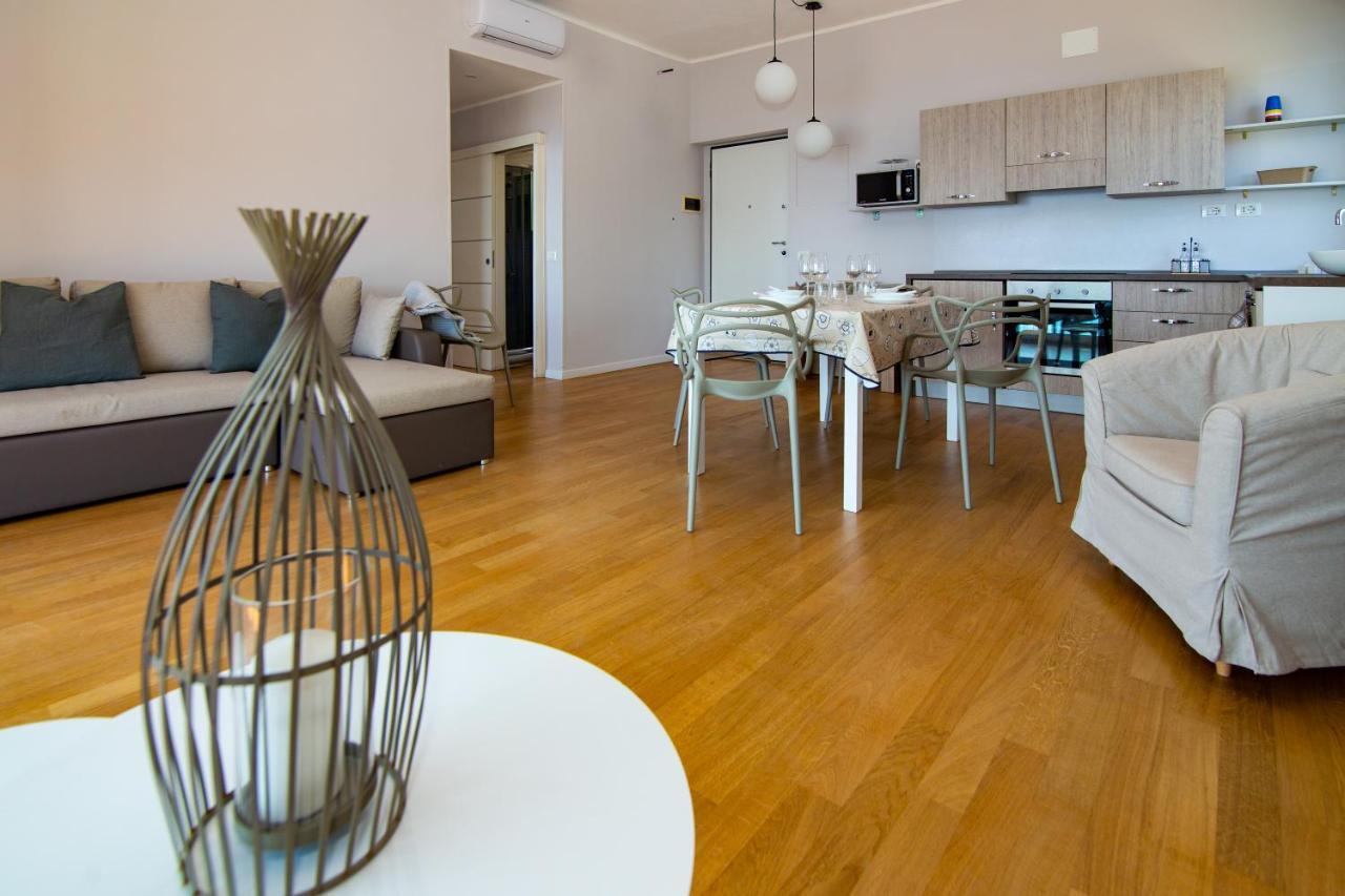 Casa Baia Blu Appartement San Lorenzo al Mare Buitenkant foto