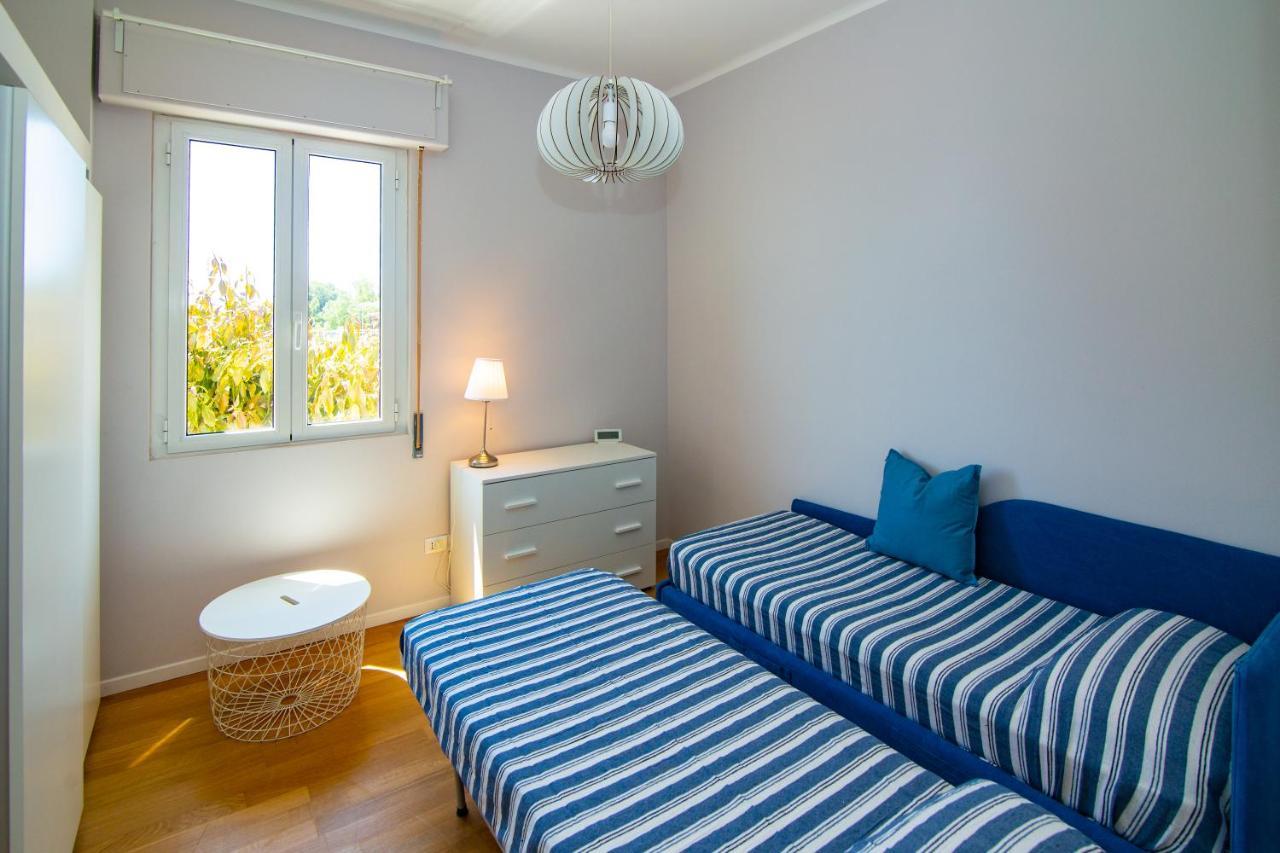 Casa Baia Blu Appartement San Lorenzo al Mare Buitenkant foto